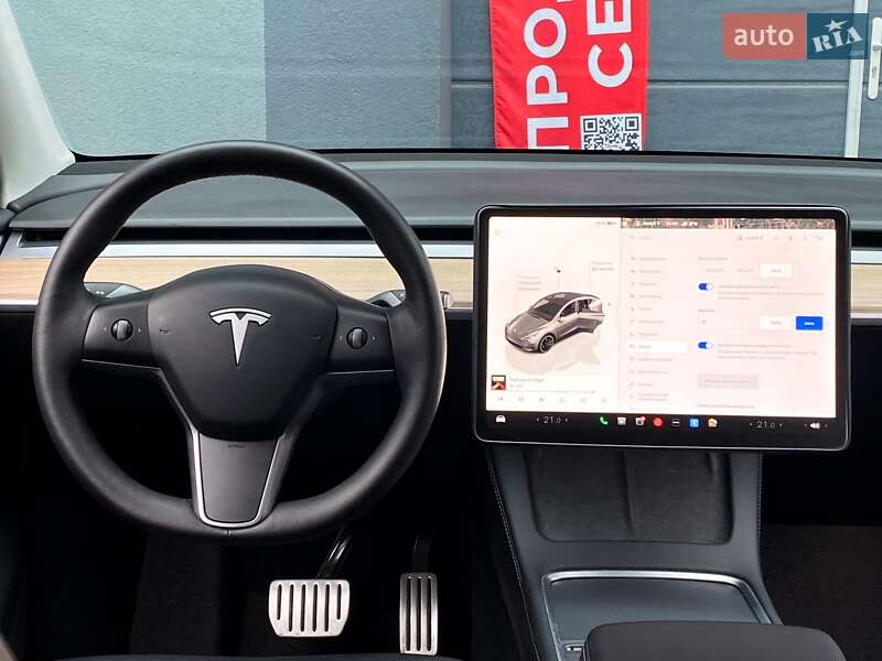 Позашляховик / Кросовер Tesla Model Y 2022 в Києві