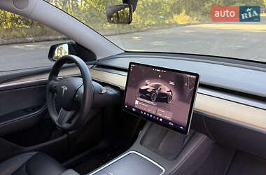 Внедорожник / Кроссовер Tesla Model Y 2022 в 