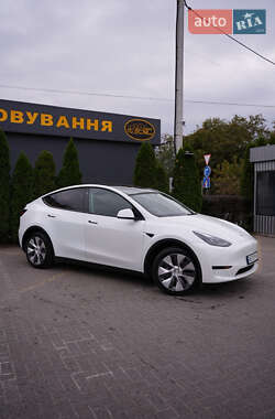Tesla Model Y 2022