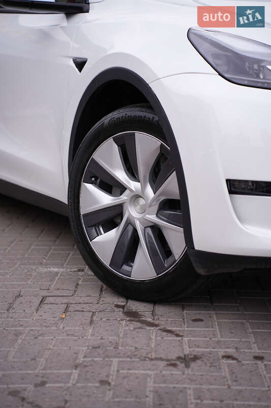 Внедорожник / Кроссовер Tesla Model Y 2022 в Виннице фото 3 Внедорожник / Кроссовер Tesla Model Y 2022 в Виннице