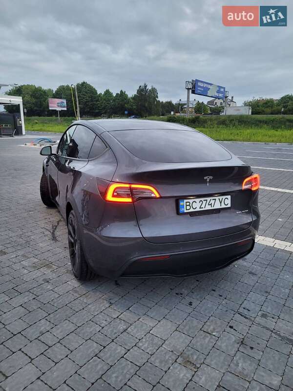 Внедорожник / Кроссовер Tesla Model Y 2020 в Львове