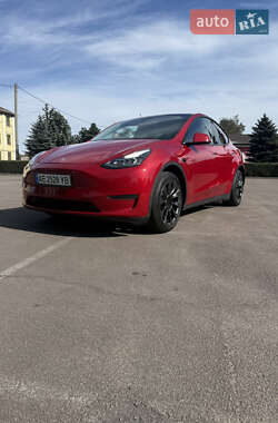 Tesla Model Y 2022