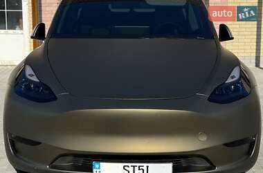 Внедорожник / Кроссовер Tesla Model Y 2024 в 