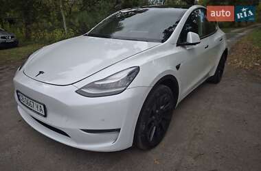 Tesla Model Y 2020