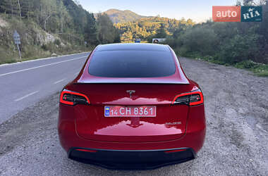 Позашляховик / Кросовер Tesla Model Y 2022 в 