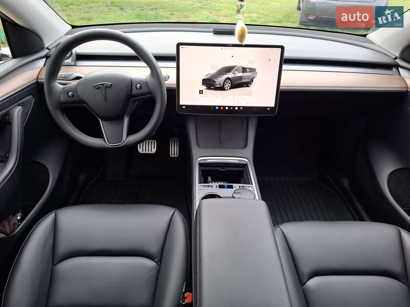 Позашляховик / Кросовер Tesla Model Y 2023 в Києві