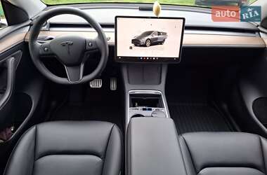Внедорожник / Кроссовер Tesla Model Y 2023 в 