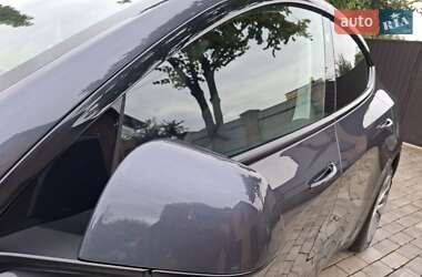 Внедорожник / Кроссовер Tesla Model Y 2023 в 