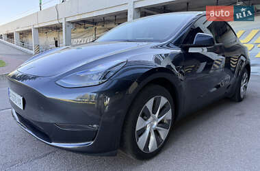 Позашляховик / Кросовер Tesla Model Y 2024 в Києві