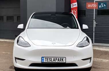 Позашляховик / Кросовер Tesla Model Y 2023 в 