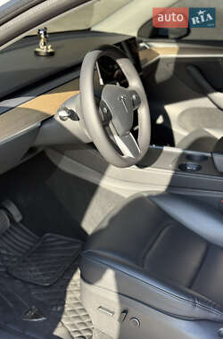 Позашляховик / Кросовер Tesla Model Y 2022 в 