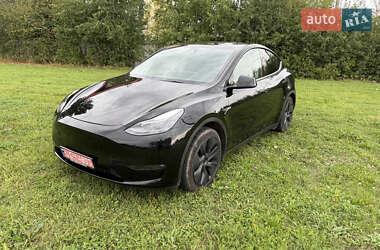 Внедорожник / Кроссовер Tesla Model Y 2024 в 