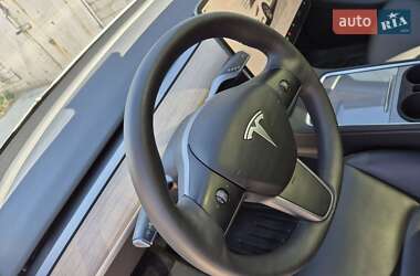 Внедорожник / Кроссовер Tesla Model Y 2023 в 