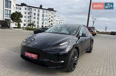 Внедорожник / Кроссовер Tesla Model Y 2022 в 