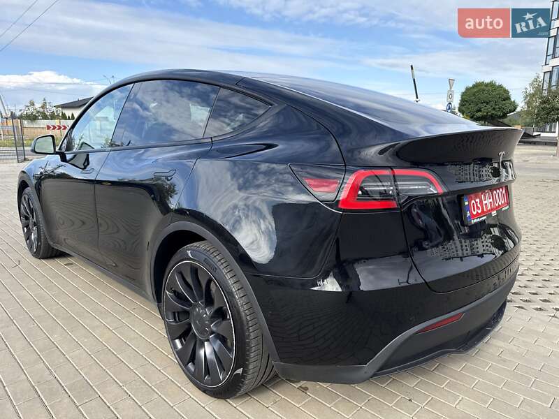 Внедорожник / Кроссовер Tesla Model Y 2022 в Луцке