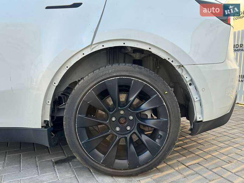 Позашляховик / Кросовер Tesla Model Y 2020 в Луцьку