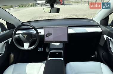 Внедорожник / Кроссовер Tesla Model Y 2022 в 