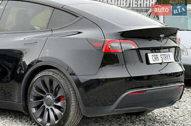 Позашляховик / Кросовер Tesla Model Y 2021 в 