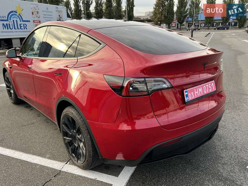 Внедорожник / Кроссовер Tesla Model Y 2020 в Киеве