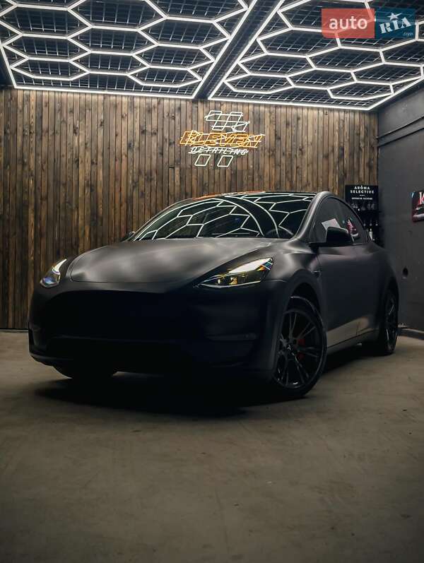 Внедорожник / Кроссовер Tesla Model Y 2023 в Киеве фото 3 Внедорожник / Кроссовер Tesla Model Y 2023 в Киеве