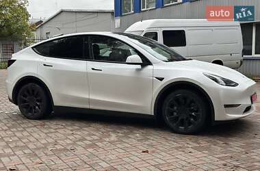 Внедорожник / Кроссовер Tesla Model Y 2023 в 