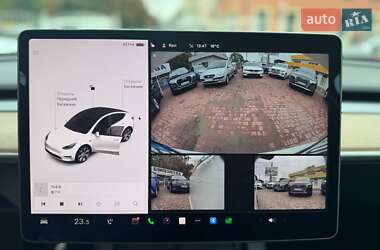 Позашляховик / Кросовер Tesla Model Y 2021 в 