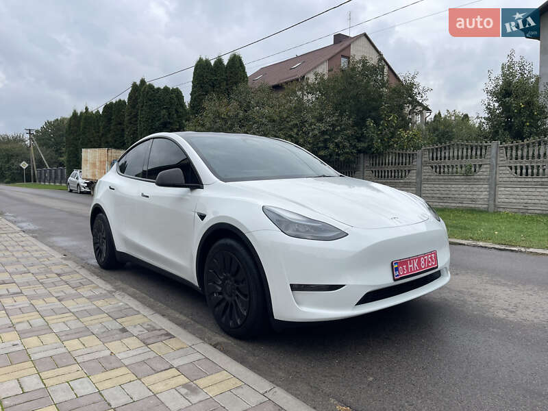 Внедорожник / Кроссовер Tesla Model Y 2023 в 