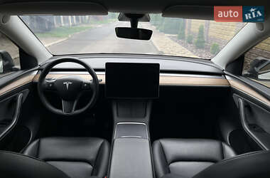 Внедорожник / Кроссовер Tesla Model Y 2023 в 