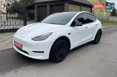 Внедорожник / Кроссовер Tesla Model Y 2023 в 