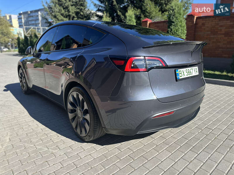 Позашляховик / Кросовер Tesla Model Y 2021 в Хмельницькому