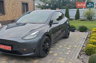 Позашляховик / Кросовер Tesla Model Y 2022 в 