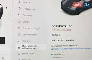 Позашляховик / Кросовер Tesla Model Y 2022 в 