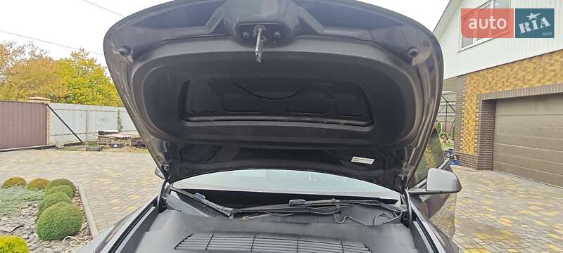 Внедорожник / Кроссовер Tesla Model Y 2022 в Верхнеднепровске