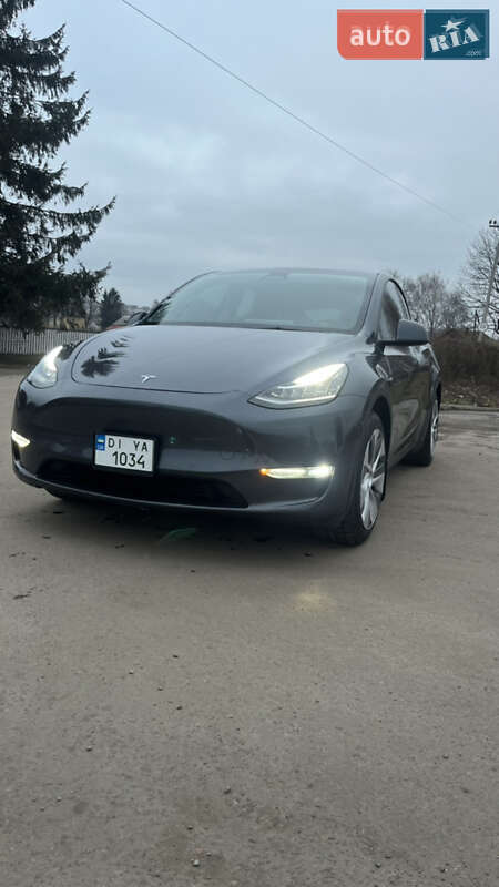 Позашляховик / Кросовер Tesla Model Y 2022 в Житомирі фото 39 Позашляховик / Кросовер Tesla Model Y 2022 в Житомирі