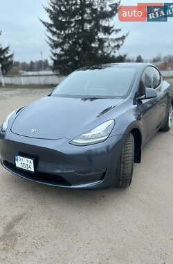 Tesla Model Y 2022