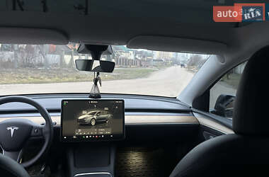 Позашляховик / Кросовер Tesla Model Y 2022 в 