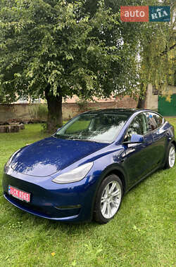 Позашляховик / Кросовер Tesla Model Y 2023 в 