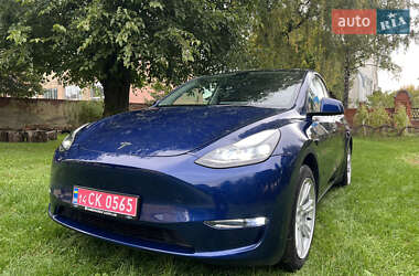Позашляховик / Кросовер Tesla Model Y 2023 в 