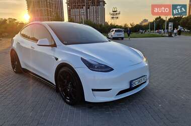 Внедорожник / Кроссовер Tesla Model Y 2022 в 