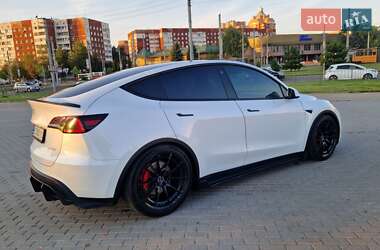 Внедорожник / Кроссовер Tesla Model Y 2022 в 