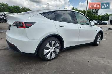 Внедорожник / Кроссовер Tesla Model Y 2021 в 