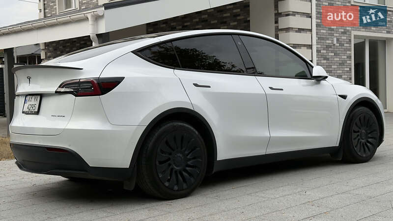Внедорожник / Кроссовер Tesla Model Y 2020 в Харькове