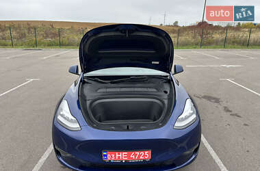 Внедорожник / Кроссовер Tesla Model Y 2023 в 