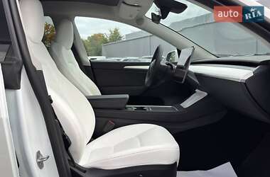 Внедорожник / Кроссовер Tesla Model Y 2023 в 