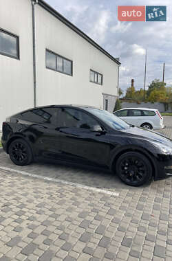 Позашляховик / Кросовер Tesla Model Y 2022 в 