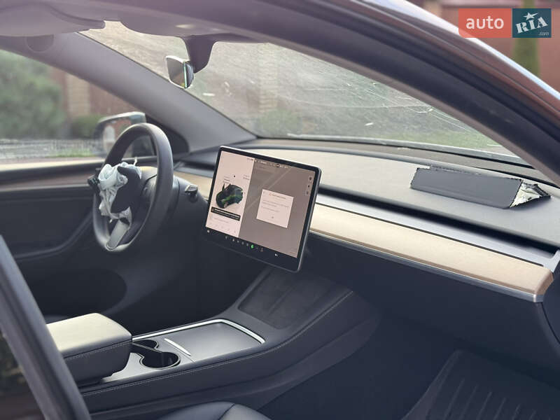 Внедорожник / Кроссовер Tesla Model Y 2022 в Луцке