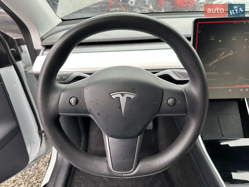 Внедорожник / Кроссовер Tesla Model Y 2020 в Луцке