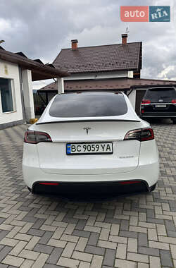 Внедорожник / Кроссовер Tesla Model Y 2023 в Львове
