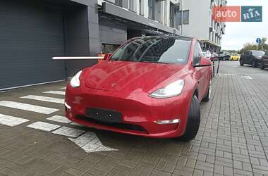Внедорожник / Кроссовер Tesla Model Y 2023 в 