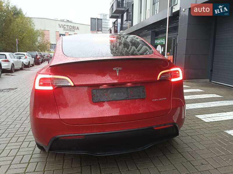 Позашляховик / Кросовер Tesla Model Y 2023 в Львові